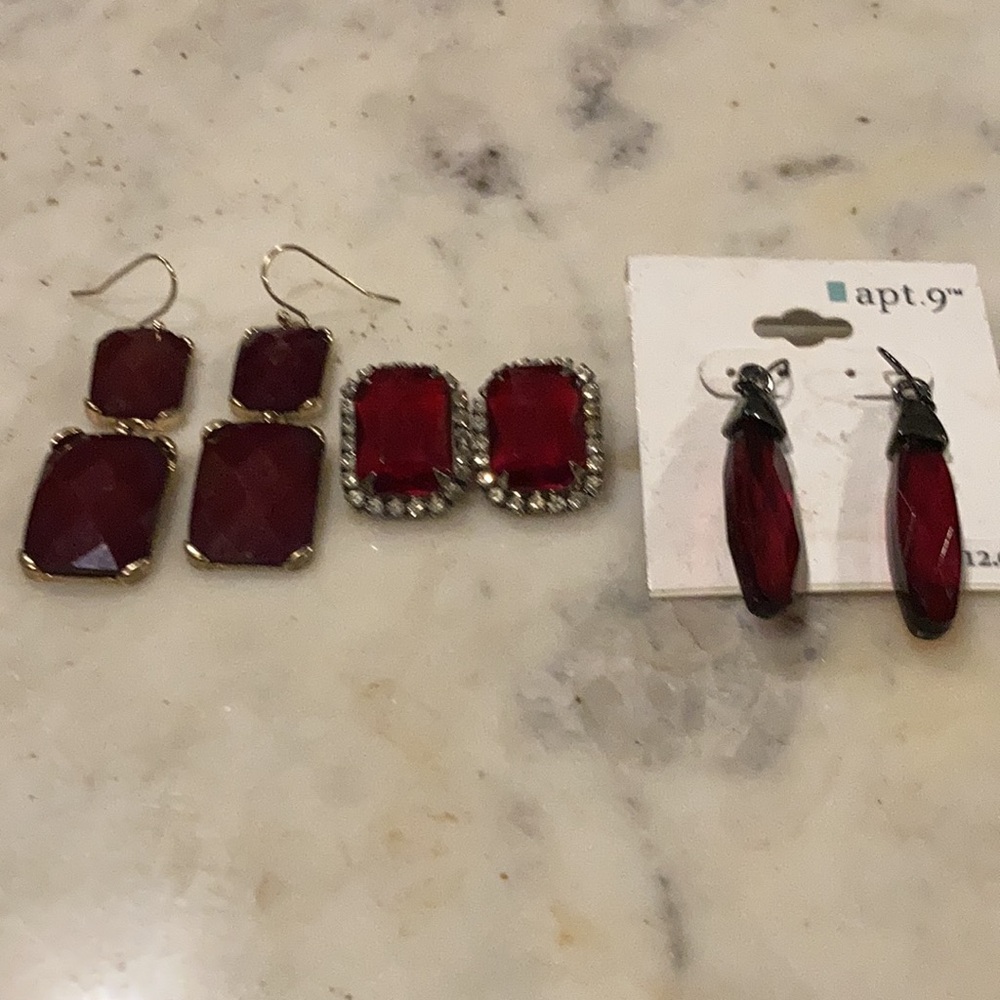 Red Jeweled Fashion Earrings
